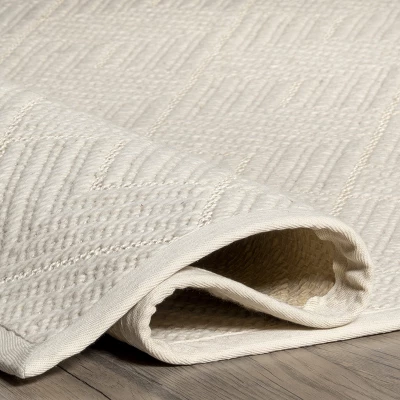 NuLOOM Natural Textured Suzanne Area Rug - Image 3