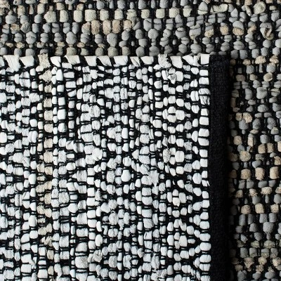 Racheal Geometric Accent Rug - Safavieh - Image 4